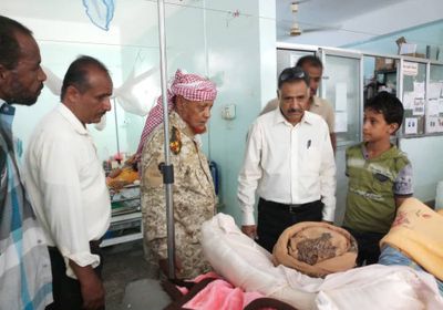 قيادي بانتقالي الضالع يزور جرحى الحرب بمستشفى النصر العام