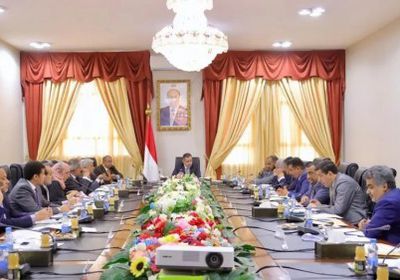 على وقع التصعيد الحوثي.. هل تستطيع الشرعية الانسحاب من المفاوضات الأممية؟