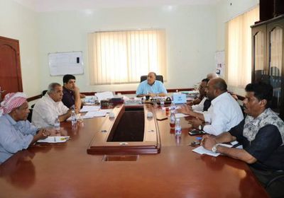 تفاصيل المشروعات الجديدة التي طرحتها لجنة المناقصات بالمكلا