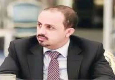 صحفي سعودي يُهاجم الإرياني بطريقة لاذعة: منطقك خيانة! 