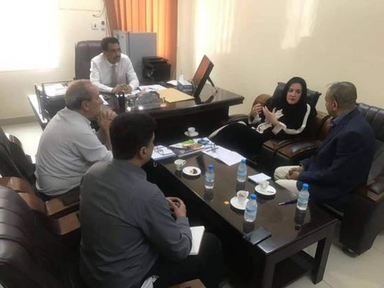 اجتماع لمناقشة تنفيذ برنامج العودة الطوعية للاجئين من حضرموت