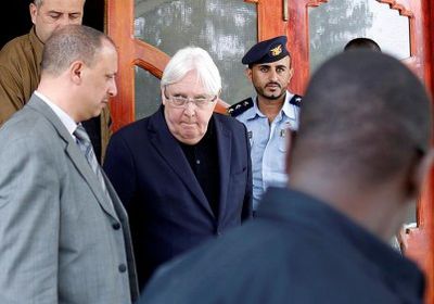 مراقبون: تحركات غريفيث لن تجبر الحوثيين على تنفيذ اتفاق السويد