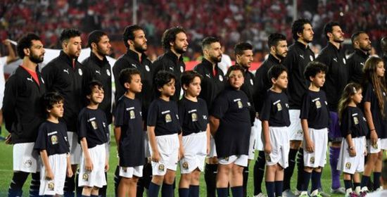 محمد صلاح وتريزيجيه في التشكيل النهائي لمنتخب مصر 