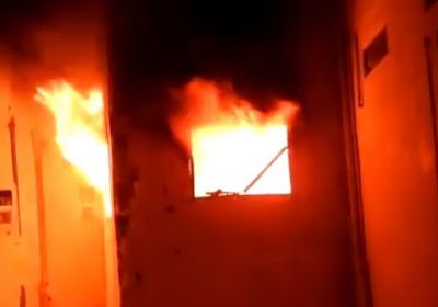 شاهد.. مليشيا الحوثي تقصف وتدمر مستشفى 22 مايو بالحديدة