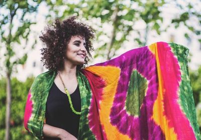 سكينة فحصى تحيي حفلًا بمهرجان تيميتار للموسيقى الأمازيغية