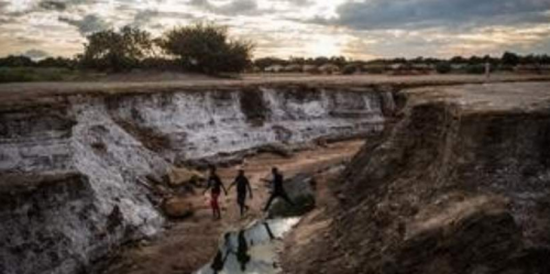 مقتل العشرات في انهيار منجم للنحاس بالكونغو