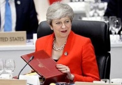 ماي تطالب بتقديم المسئولين عن استخدام غاز الأعصاب بساليسبري إلى العدالة