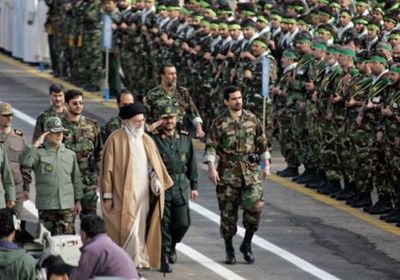 تعرف على رجال " خامنئي " الذين سيدفعون ثمن العقوبات الأمريكية (خامنئي)