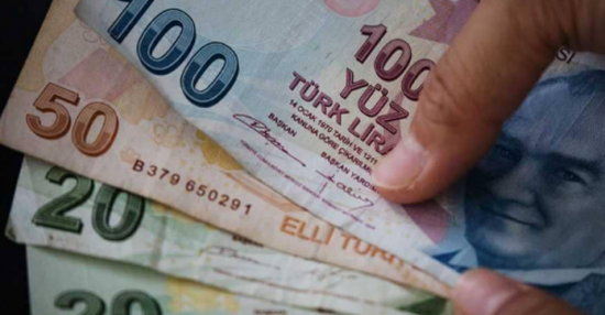 تركيا توافق على بيع أكبر بنوكها لمصرف إماراتي عملاق