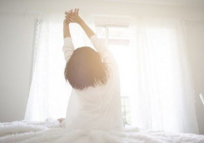 للنساء فقط..الاستيقاظ مبكرا يقلل من الإصابة بسرطان الثدي