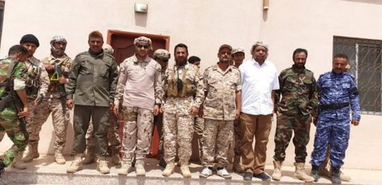 قائد قوات التحالف في عدن يزور معسكر اللواء الرابع دعم وإسناد بلحج