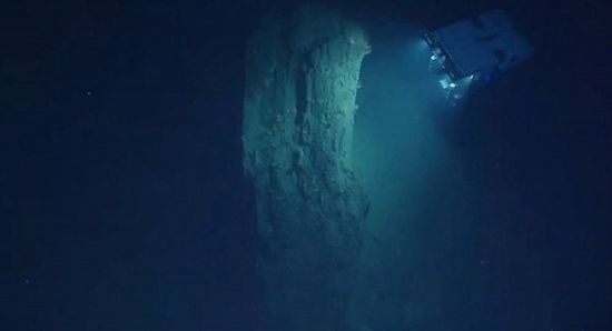 اكتشاف أكبر خزان للمياه العذبة تحت المحيط الأطلسي