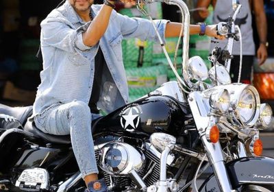 عصام كاريكا يشوق جمهوره لكليب " بنت جدعة "