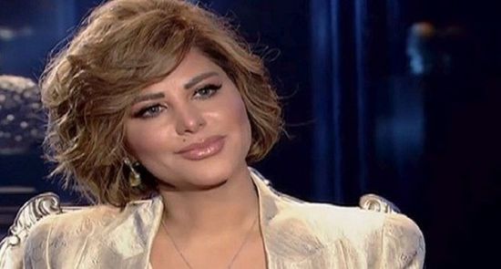 الكويتية شمس تنتهي من تسجيل أغاني ألبومها المقبل