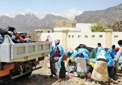 بدعم من "خليفة الإنسانية".. حملة نظافة شاملة بسقطرى (صورة) 