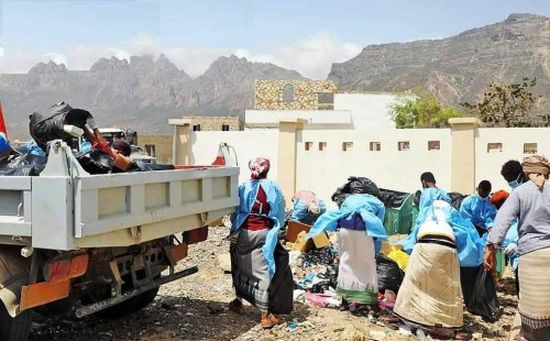 بدعم من "خليفة الإنسانية".. حملة نظافة شاملة بسقطرى (صورة) 