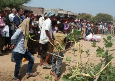 قيادة انتقالي الضالع في مقدمة موكب تشييع الشهيدين مازن الشوبجي ومسعد الجبني