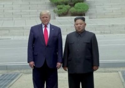 كيم وترامب يتفقان على استئناف الحوار بشأن إخلاء الجزيرة الكورية من الأسلحة النووية