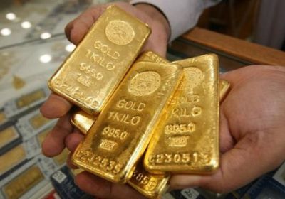 أسعار الذهب تتراجع بنحو 2% لتسجل هذا الرقم