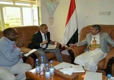 مسؤول قطري يلتقي قيادات حوثية في صنعاء (تفاصيل حصرية)