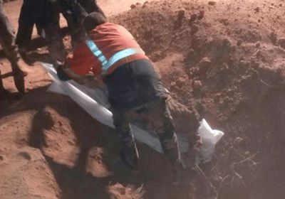 العثور على 200 جثة من ضحايا اعدامات داعش بسوريا