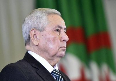 الرئيس الجزائري المؤقت يعلن عن مبادرة للخروج من الأزمة