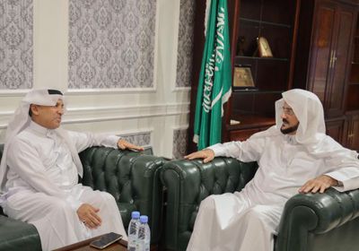 وزير الشؤون الإسلامية السعودي يستقبل سفير المملكة لدى فيتنام  