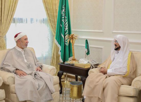 مفتى تونس: نقدر دور السعودية في خدمة الإسلام والدفاع عن قضاياه