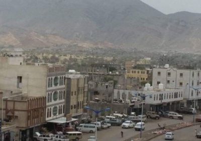 مواطنون يمهلون السلطة بردفان أسبوعا لحل أزمة انقطاع المياه 