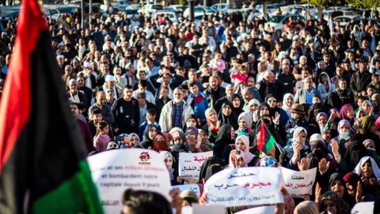 تظاهرات حاشدة شرقي ليبيا رفضًا للتدخل القطري والتركي 