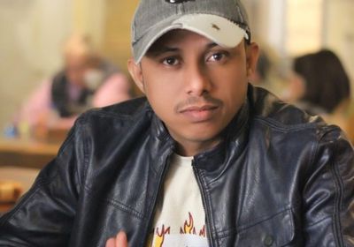 صحفي جنوبي: هادي ذهب إلى مشروع التقسيم وتجاهل الجنوبيين