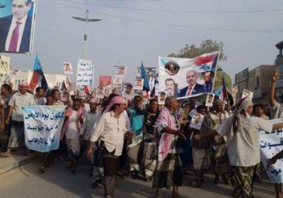 بمظاهرات حاشدة.. يوم الأرض يوحد الجنوبيين ضد الاحتلال الإخواني