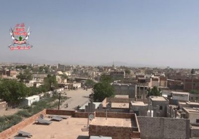 مليشيات الحوثي تقصف مواقع القوات المشتركة في حيس بالحديدة