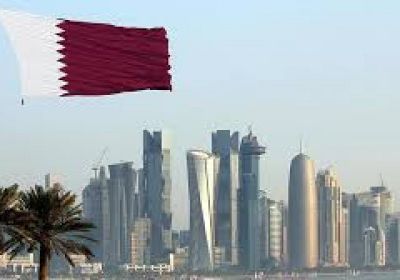 سياسي: قطر دائما تهرول نحو الشر لا السلام