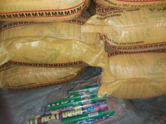 جنود الحزام الأمني بالحسيني في لحج يرفضون رشوة ضخمة من مهرب (تفاصيل)