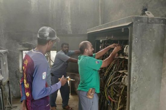 استجابة للمواطنين..كهرباء ساحل حضرموت تنفذ حملة تفتيش لضبط المخالفين (صور)