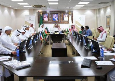 مكتب تنسيق المساعدات الخليجية يدين احتجاز الحوثيين للعاملين بالمجال الإنساني  