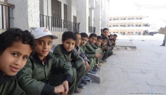 مليشيا الحوثي تكثف استخدام المدارس للتعبئة الطائفية