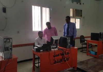 الوقوف على جاهزية مراكز التسجيل لكليات جامعة عدن