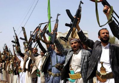 بالتزامن مع اجتماع لجنة إعادة الانتشار.. رصد تعزيزات حوثية جنوب غرب التحيتا