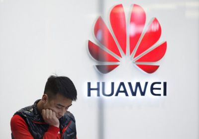 " هواوي " تقرر تسريح عددًا كبيرًا من موظفيها بأمريكا