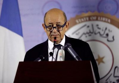 فرنسا تُحذر من تداعيات نشوب حرب بين أمريكا وإيران