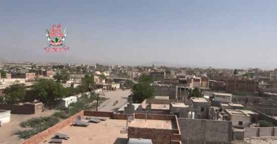 قصف حوثي عنيف على مواقع القوات المشتركة في حيس 
