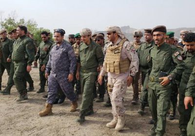 بحضور قائد التحالف العربي.. عرض عسكري لقوات الطوارئ بأمن عدن (صور)