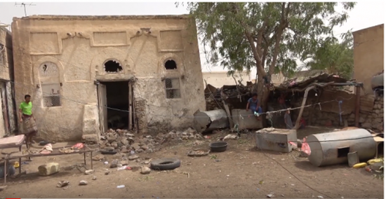 مليشيات الحوثي تقصف منازل المواطنين في حيس بالحديدة (فيديو)