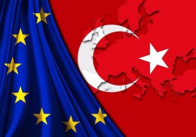 سياسي: قرار الاتحاد الأوروبي بفرض عقوبات ضد تركيا صحيح