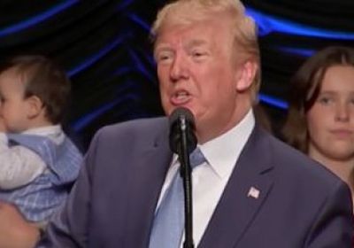 نائب ديمقراطي يتقدم ببنود العزل ضد ترامب بالكونجرس