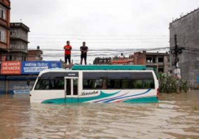 ارتفاع حصيلة ضحايا الفيضانات والانهيارات الأرضية في جنوب آسيا إلى 83 حالة