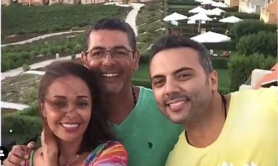 أحمد فريد يهنئ زوج داليا البحيري بعيد ميلاده (فيديو)