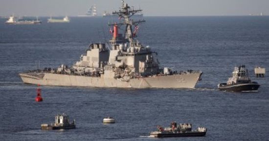 البحرية الأمريكية: ننفذ عمليات  بحث وإنقاذ  في بحر العرب